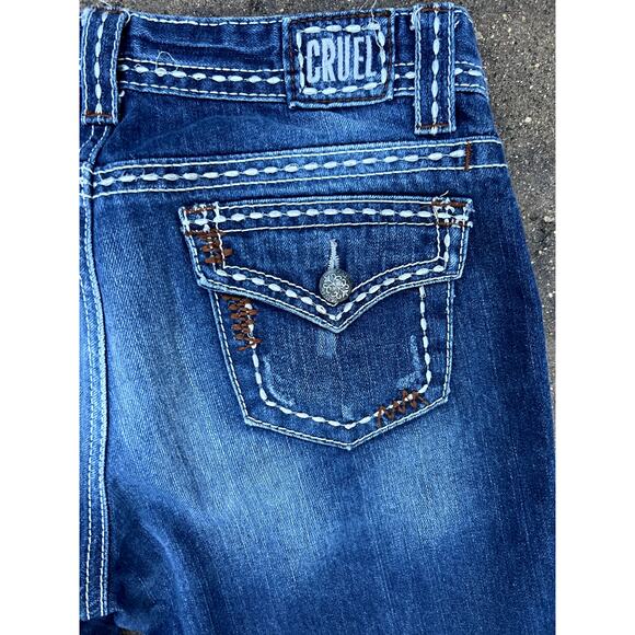 Cruel mid rise embroidered bootcut jeans size 9 Xlong x 36 - Picture 3 of 5
